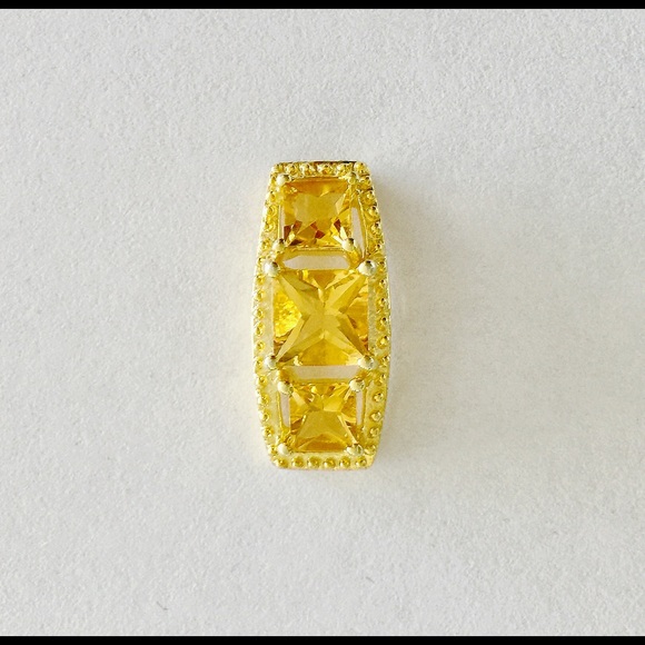 ✨5.32ctw Genuine Citrine pendant in 14K goldplate✨ - Picture 2 of 6